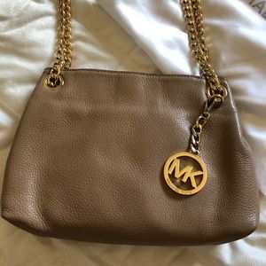 Michael Kors cross body purse
